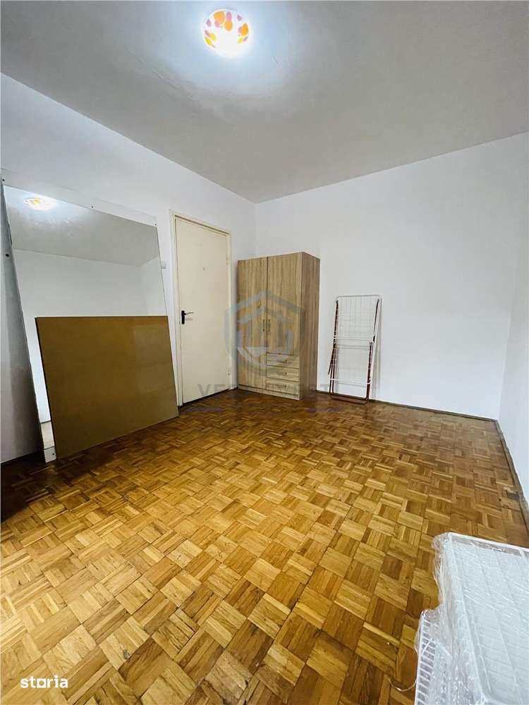 Apartament cu 2 camere, semidecomandat, Rogerius - Imagine principală: 3/10