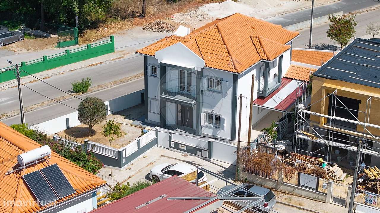 Moradia T4 para venda - Grande imagem: 2/49