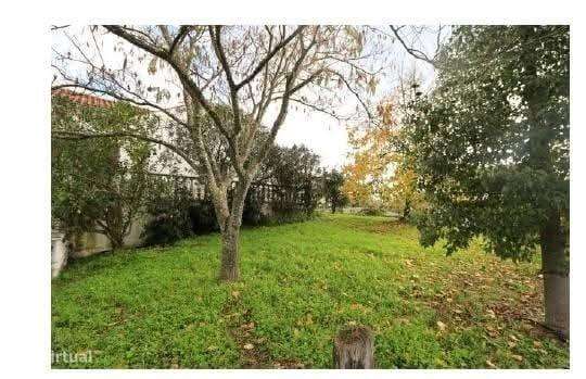 Moradia t8 em Peraboa-14