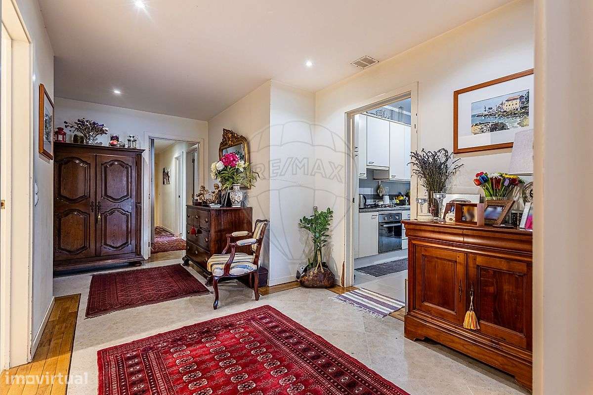 Apartamento T4 para venda - Grande imagem: 1/28