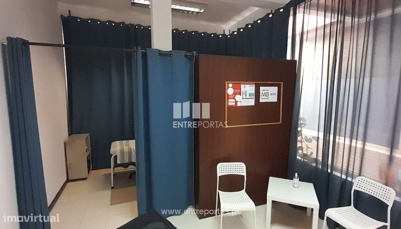 Venda de Loja com 20m2, próxima do mar, na Póvoa de Varzim - Grande imagem: 2/4