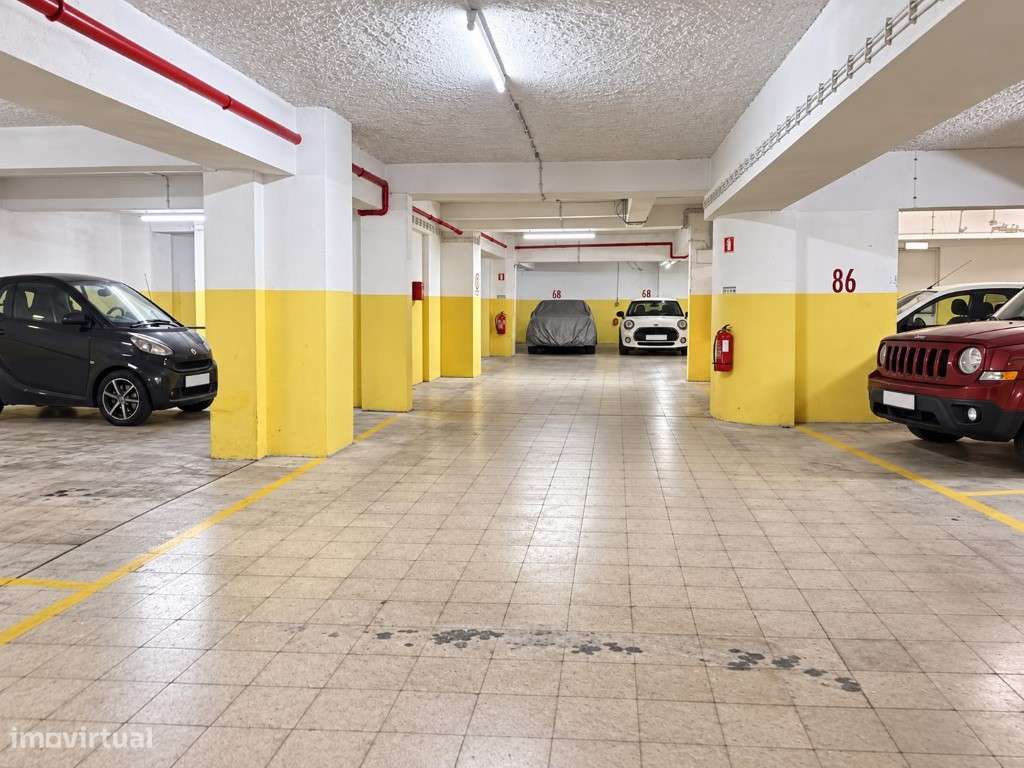 Lugar de Estacionamento à Venda | Príncipe Real - Avenida da Liberd...-11