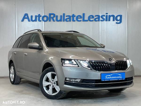 Skoda Octavia Combi Diesel 2.0 TDI DSG Style - 2