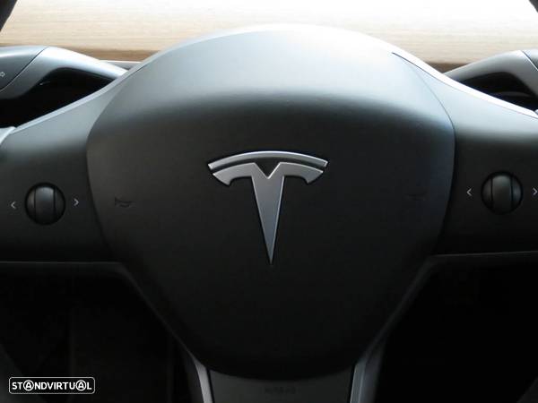 Tesla Model 3 Long Range AWD Dual Motor - 17