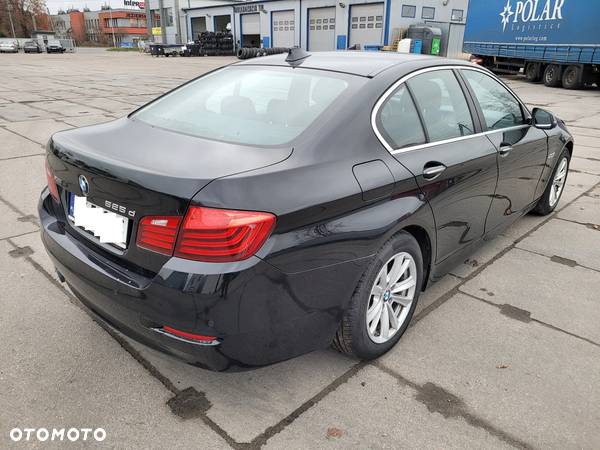 BMW Seria 5 525d xDrive Luxury Line - 6