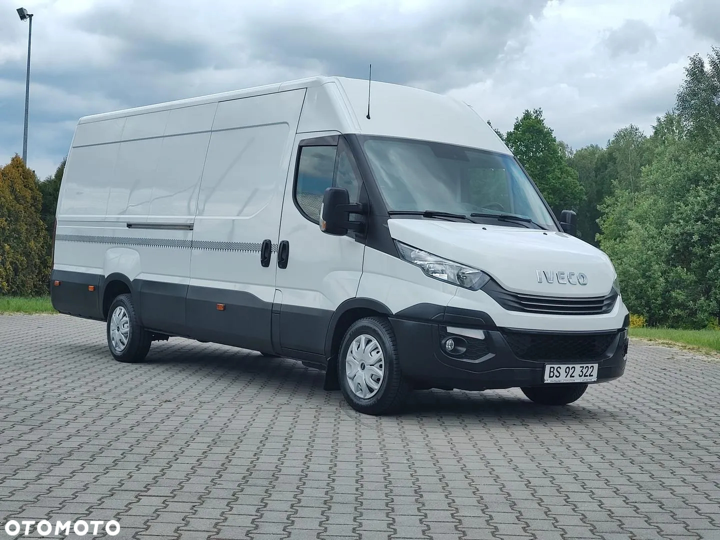 Iveco 35S16 - 14