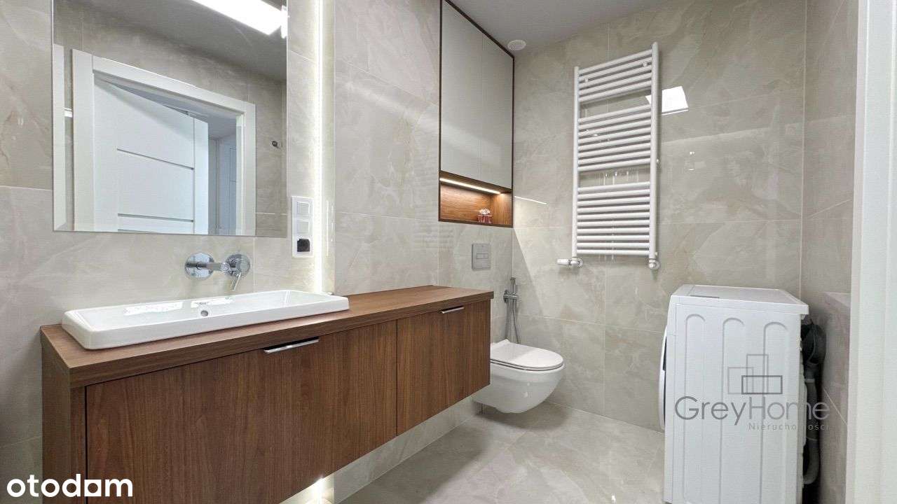 Trzypokojowe mieszkanie przy Łazienkach.-14