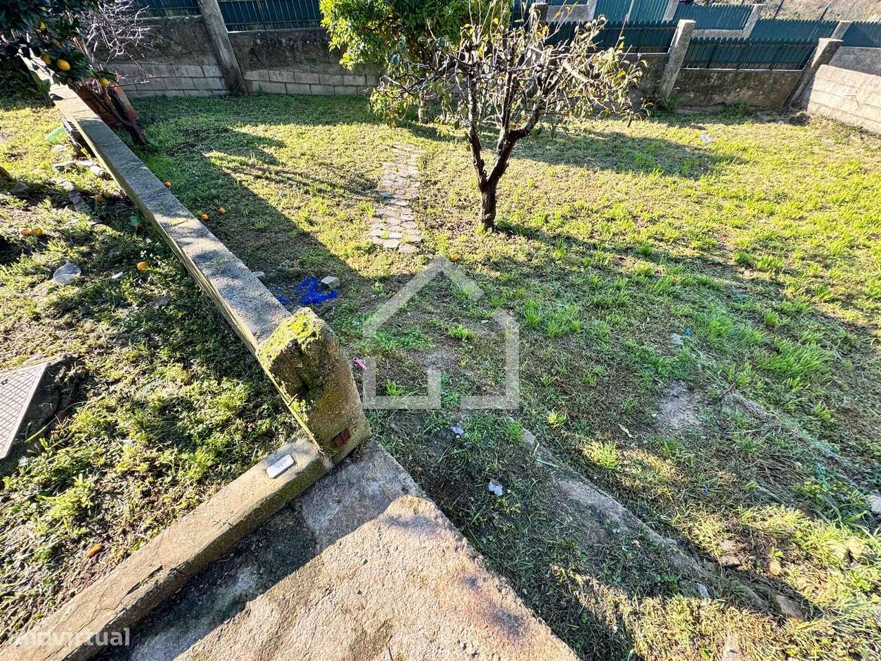 Moradia com 2 Habitações - Souto-7