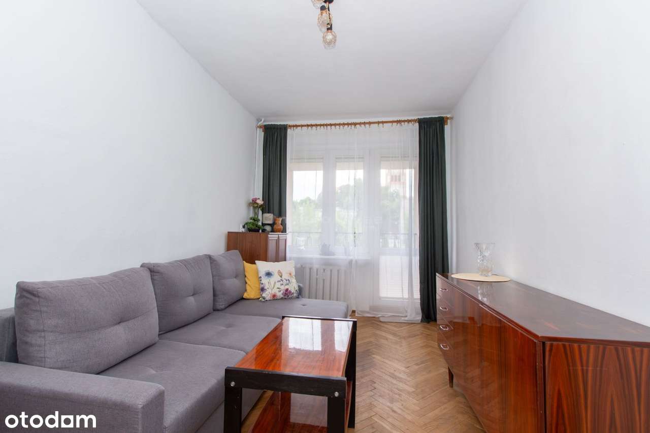 3 pokoje z balkonem na 1 piętrze w centrum-3