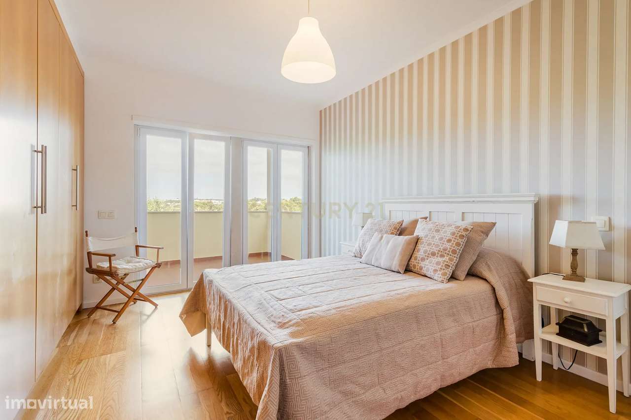 Moradia T3 Cascais venda | Jardim Privativo e Vista para o Parque Natu-19