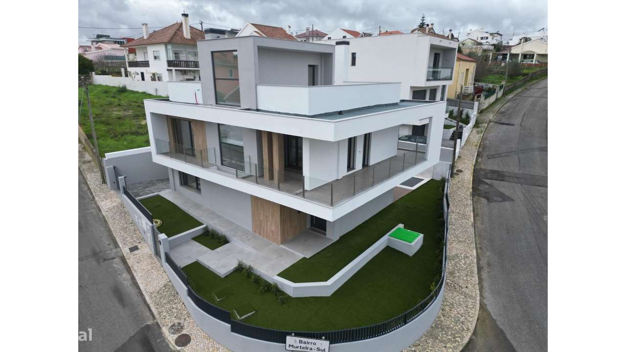 Moradia Isolada T4 na Murteira-35