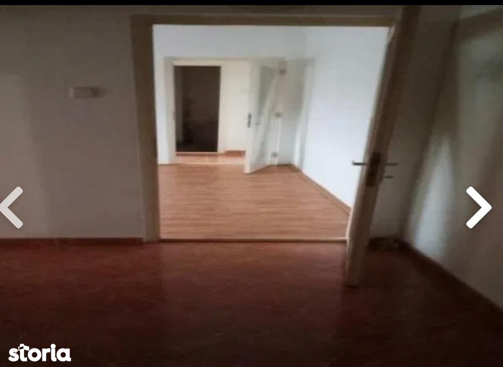 Apartament 3 camere, 63 mp pe str. Sportivilor, Toplita