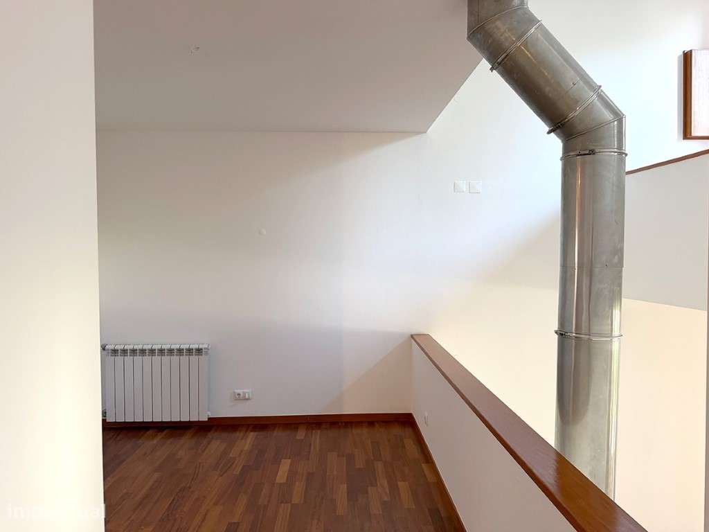 Moradia T5 em Condomínio com Piscina - Oleiros-9