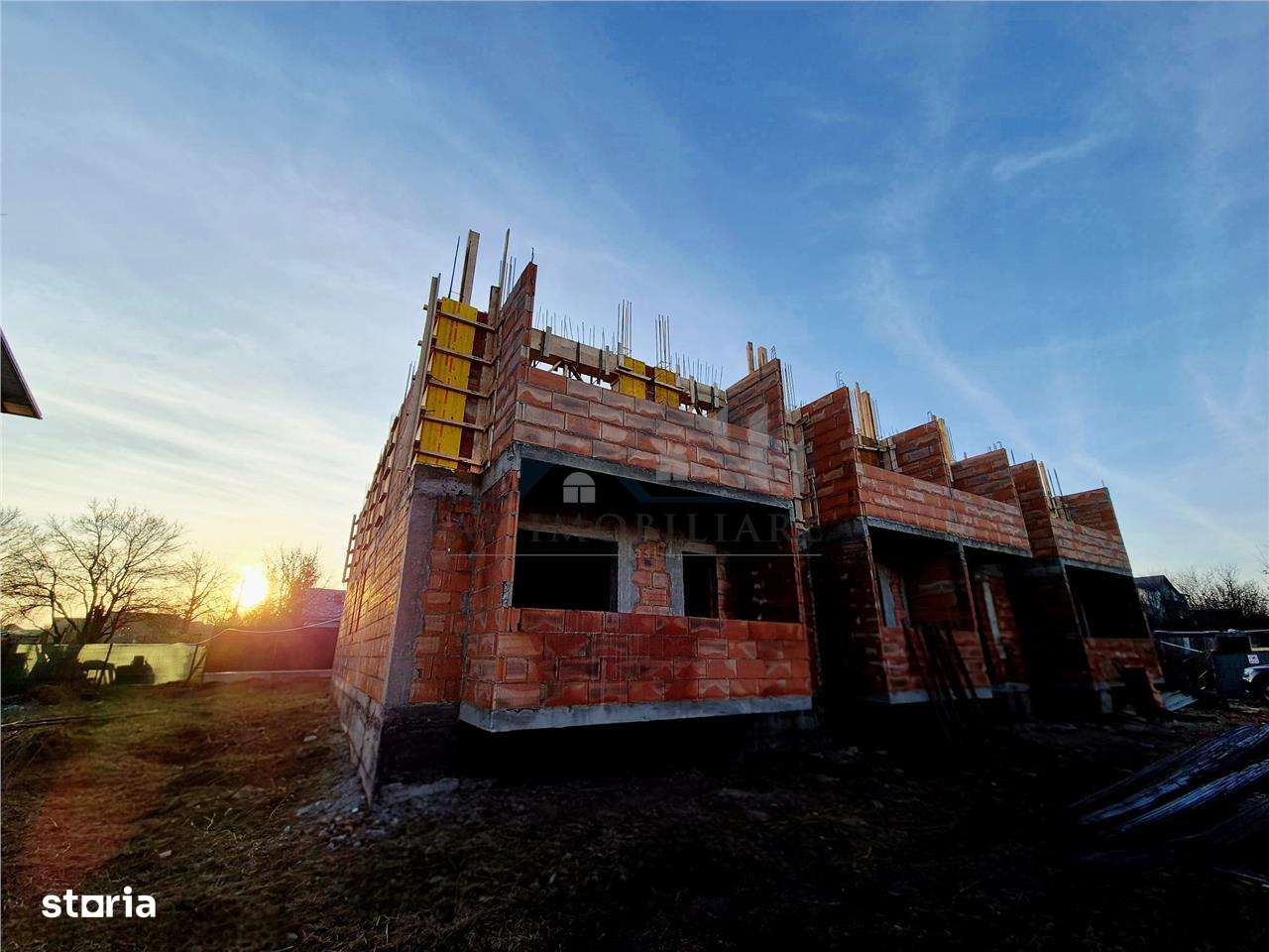 Apartament cu 2 camere de vanzare - Imagine principală: 4/6