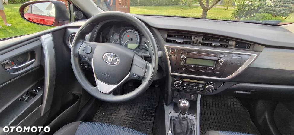 Toyota Auris 1.33 VVT-i Active - 12