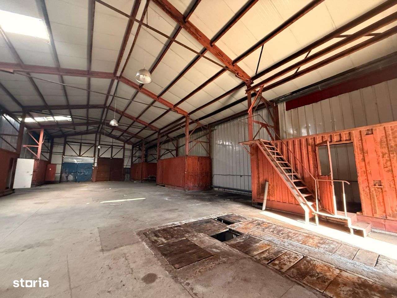 CET-Pod Butelii, hala 450 mp, 400 mp teren, 380v, acces TIR, birouri - Imagine principală: 1/19