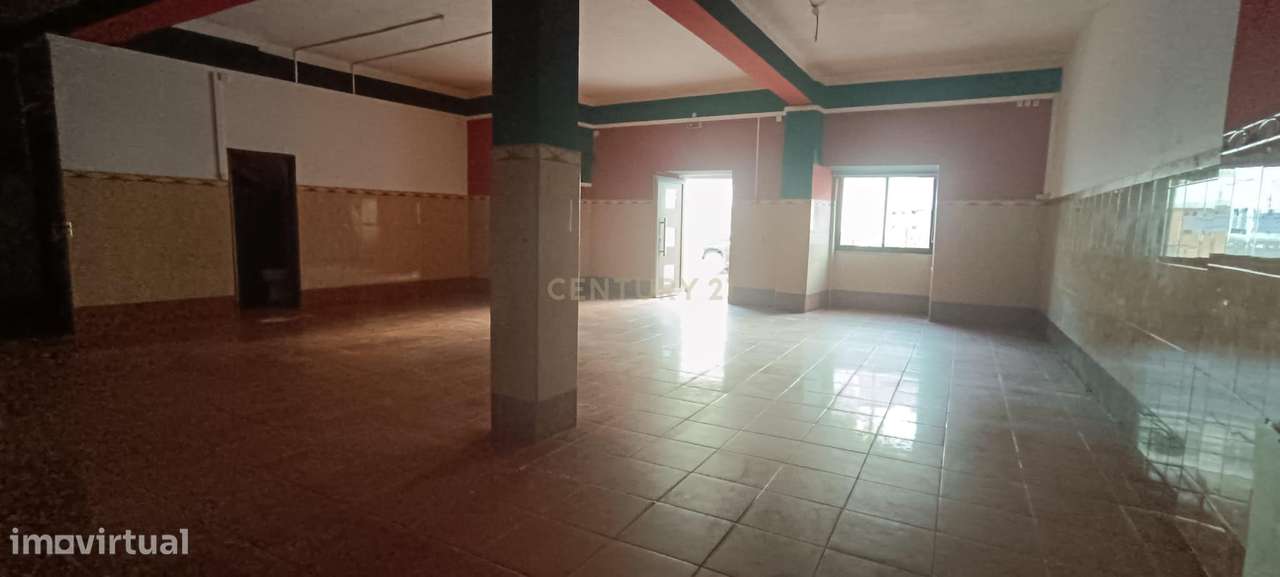 Loja Espaçosa em Montemor o Velho - 165m² com 2 WC - Grande imagem: 5/12