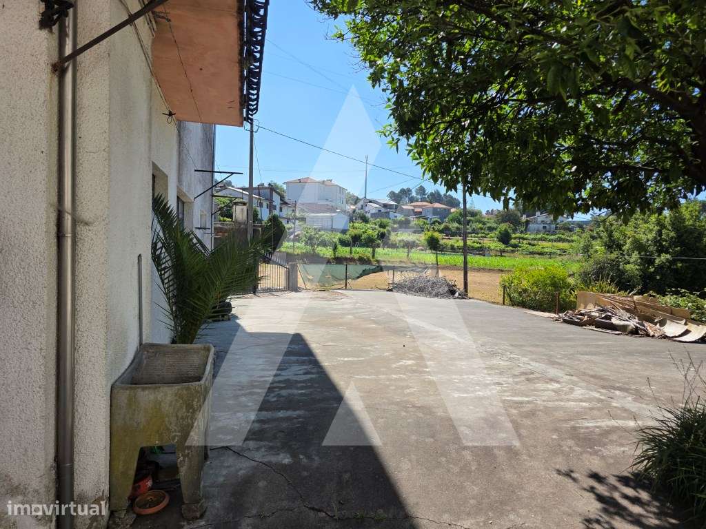 Excelente Moradia T4 em Carregosa, Oliveira de Azeméis-34