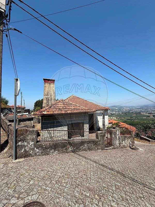 Moradia T2 para venda-3