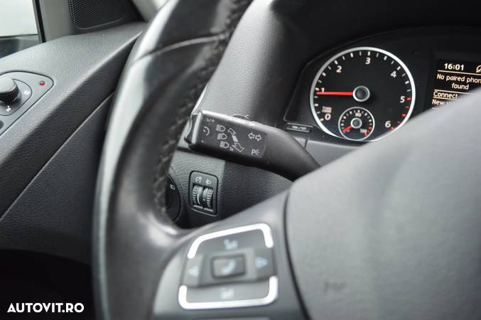 Volkswagen Tiguan 2.0 TDI DPF BlueMotion Technology Trend & Fun - 29