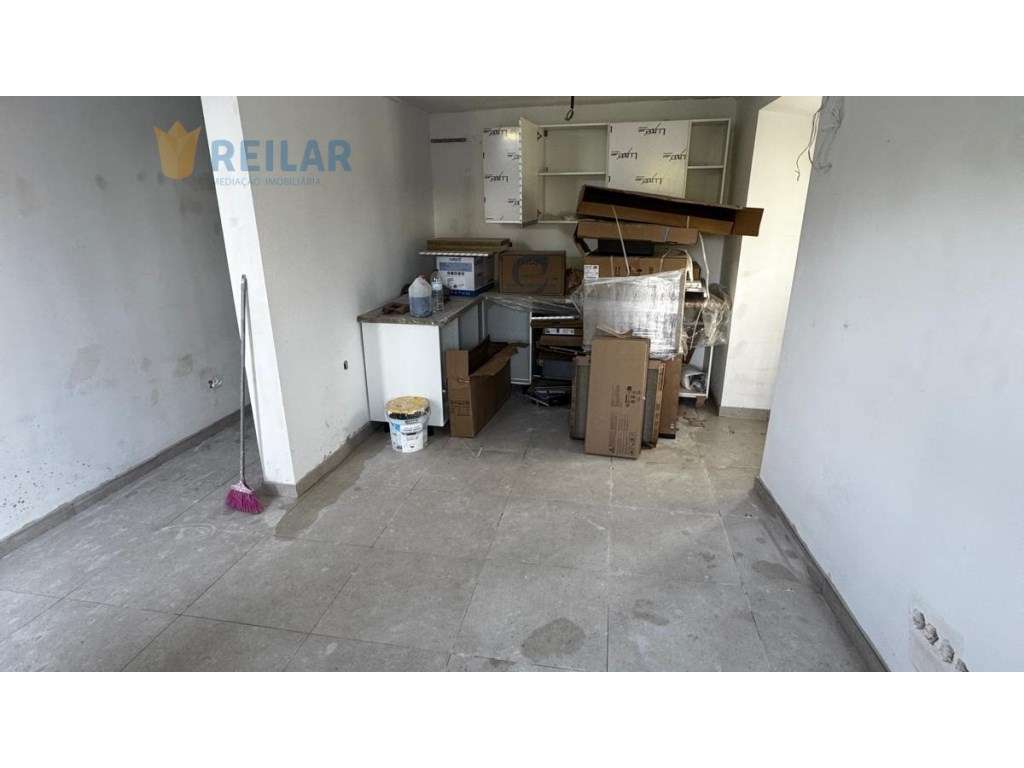 Alenquer - T3+1 Remodelado - Grande imagem: 4/23