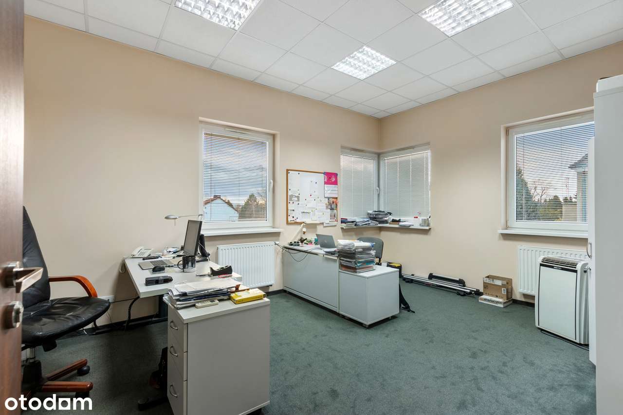 BUDYNEK BIUROWO-USŁUGOWY 469 m², Magazyn, Duży parking, ROI 8,5–9%-13