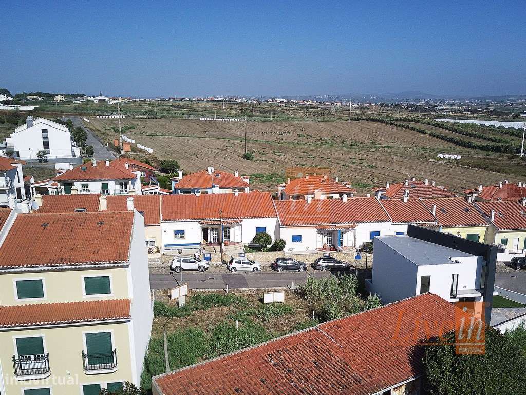 Lote de Terreno na Praia Azul em Santa Cruz - Grande imagem: 5/16