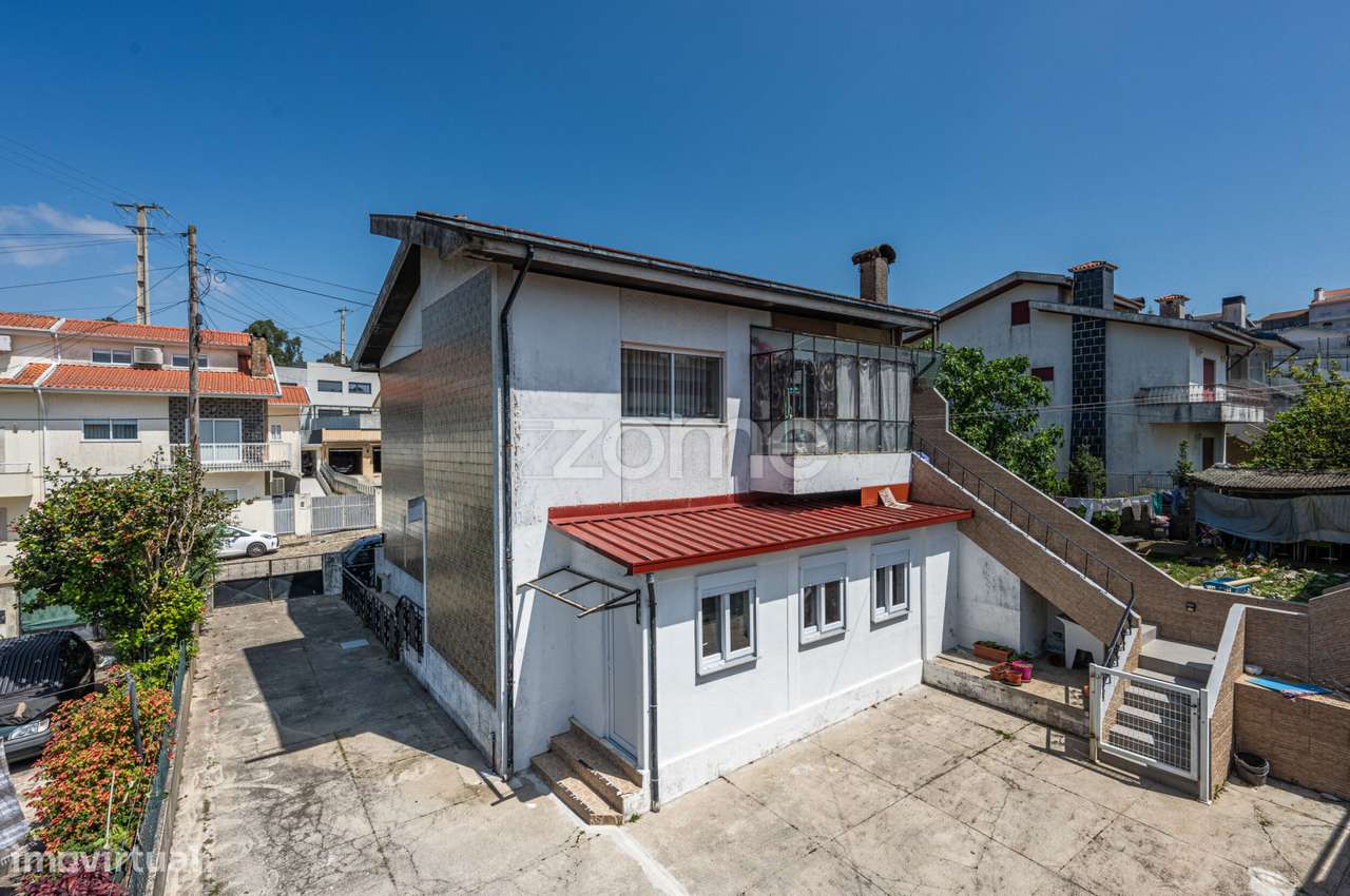 Andar Moradia Com Garagem em Baguim do Monte-10