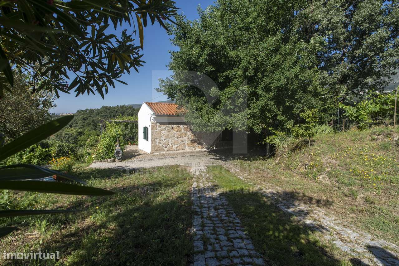PROPRIEDADE EXCLUSIVA ÀS PORTAS DA COVILHÃ-29