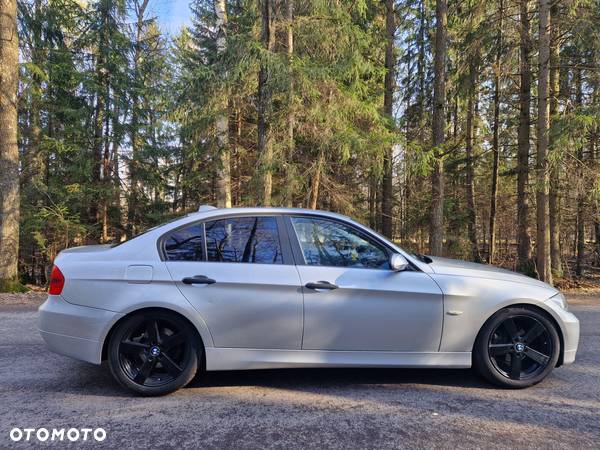 BMW Seria 3 320d - 5