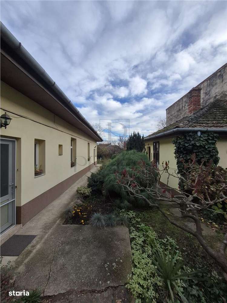 Propietate cu 2 case individuale - ingrijite - pe un teren de 800mp - - Imagine principală: 5/20