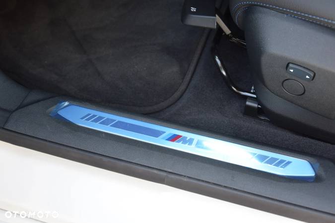 BMW Seria 2 216d M Sport - 16