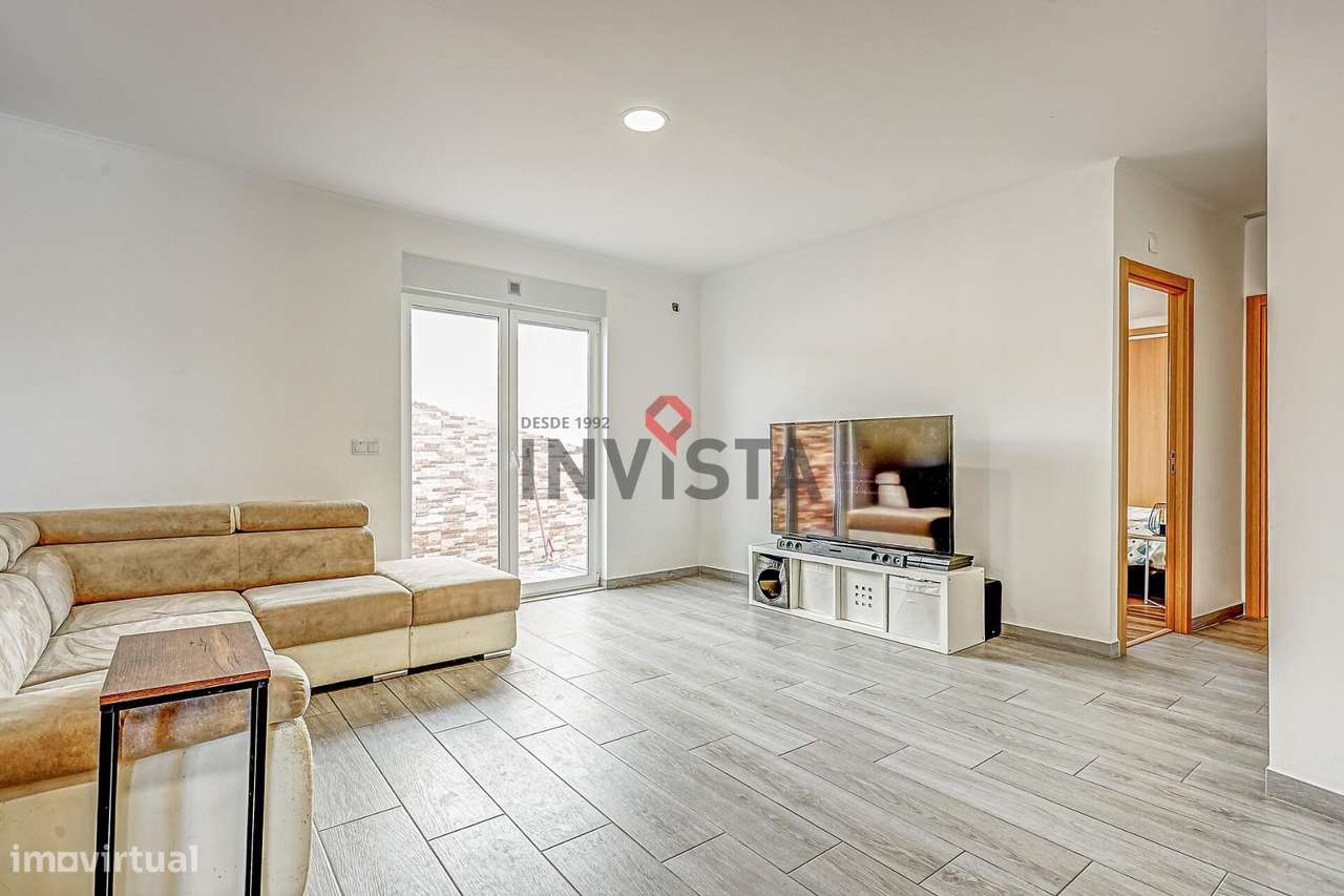Moradia T3 Térrea com 2 Suites | Centro de Alverca-11