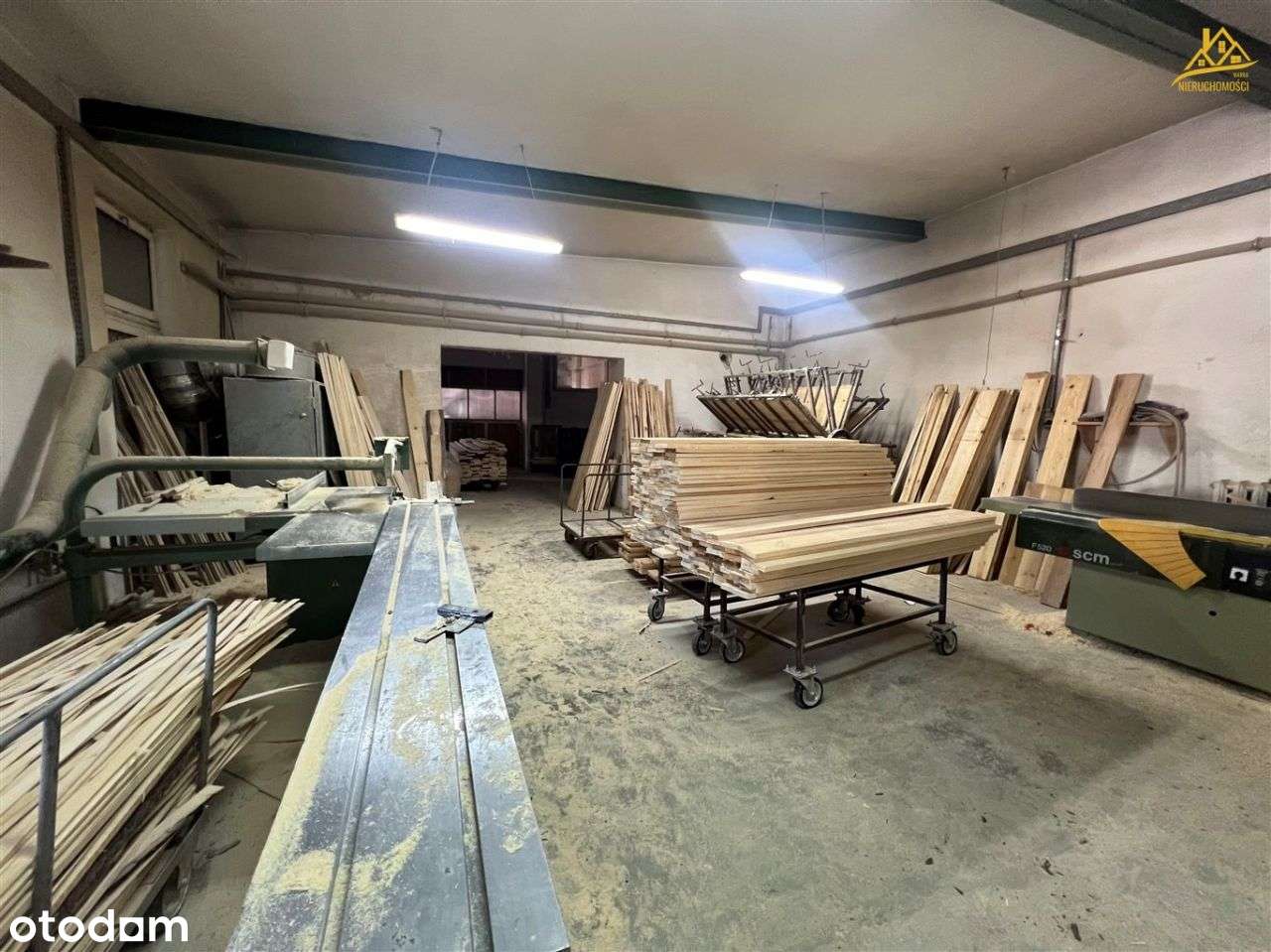 na sprzedaż dom z obiektem użytkowym-1