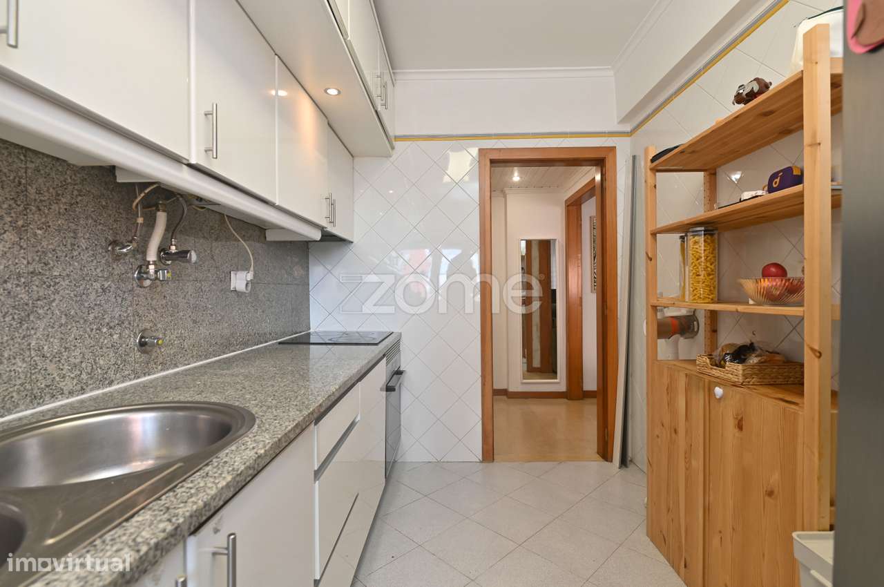 Apartamento T1+2 Duplex em São Marcos, Sintra-13