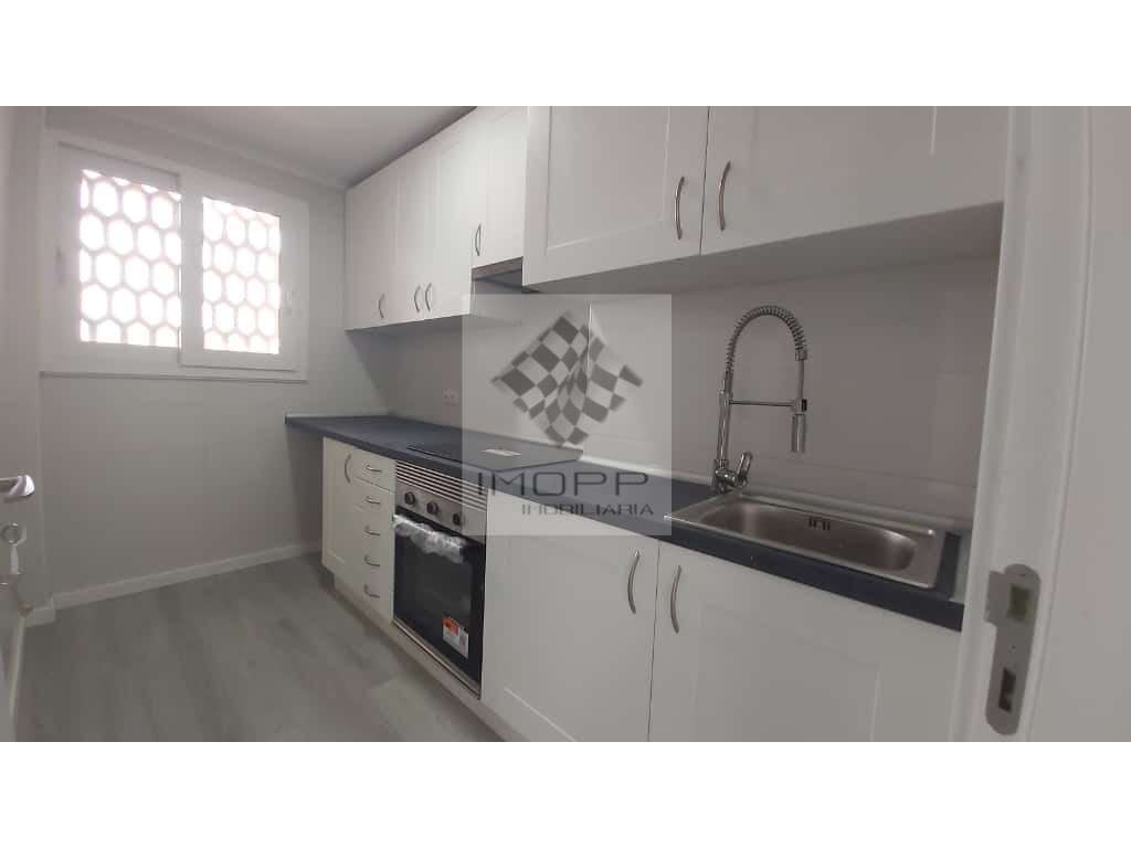 Apartamento T2 renovado às portas de Lisboa - Oportunidade única na...-7