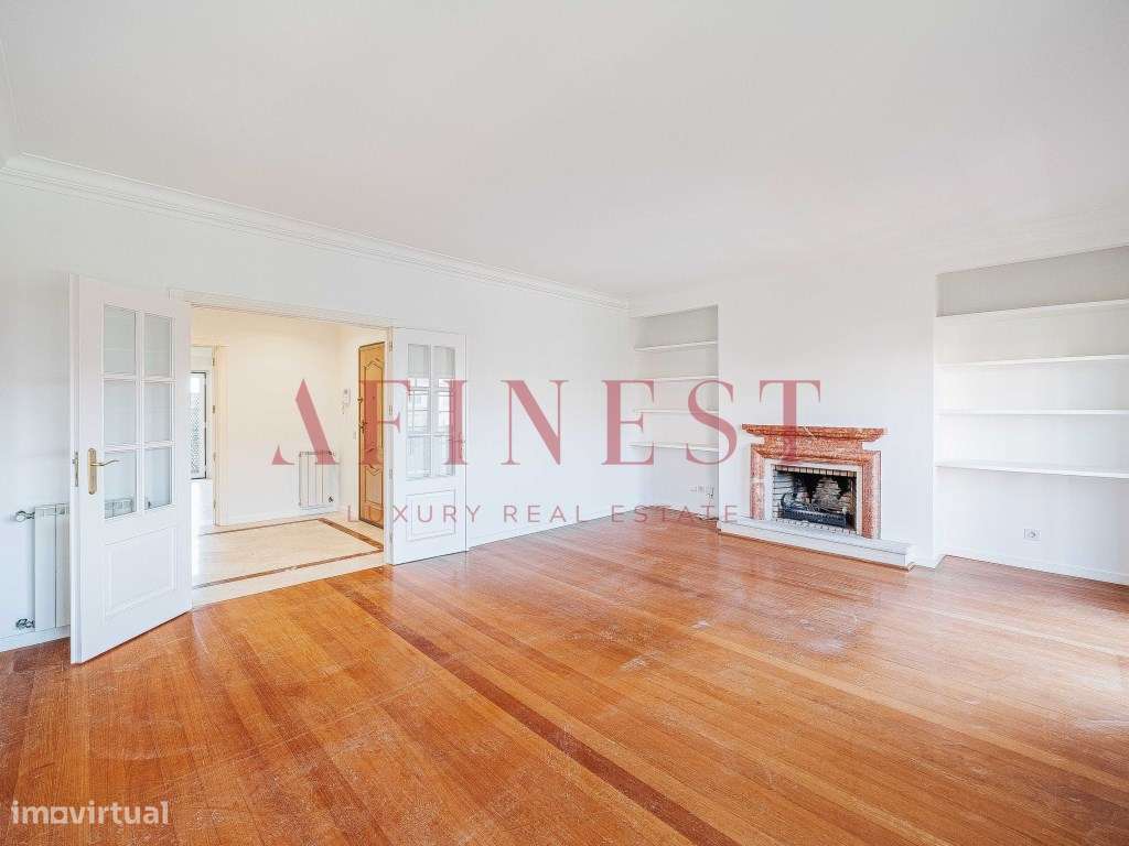 Apartamento T2+1 Duplex com Piscina e Jardim na Beloura I - Grande imagem: 4/51