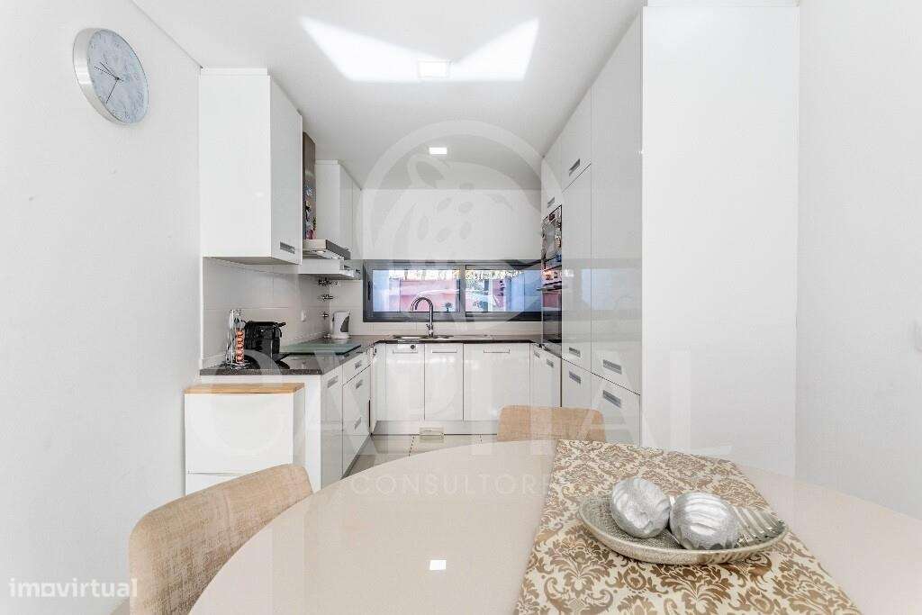 Moradia T3 - Foros de Amora-36