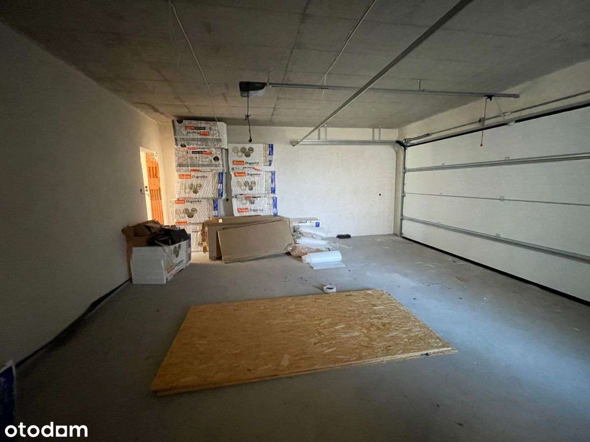 Nowoczesny dom w stanie deweloperskim | Łoś k. Pia-4