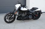 Harley-Davidson Softail Breakout - 7