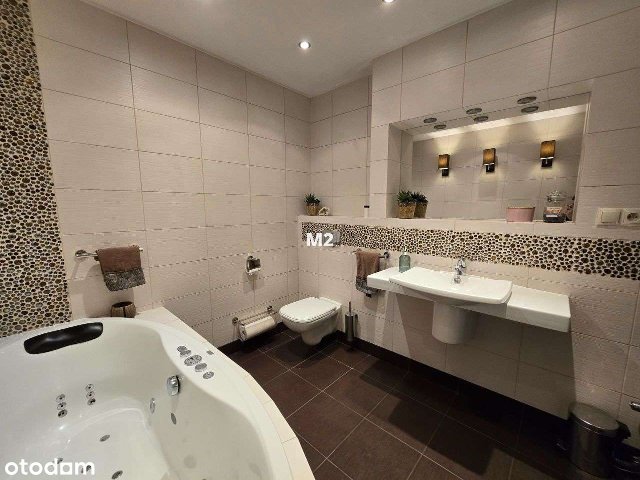 Dom + garaż + mieszkanie Kokotów 10a, Pociąg Ska!.-17