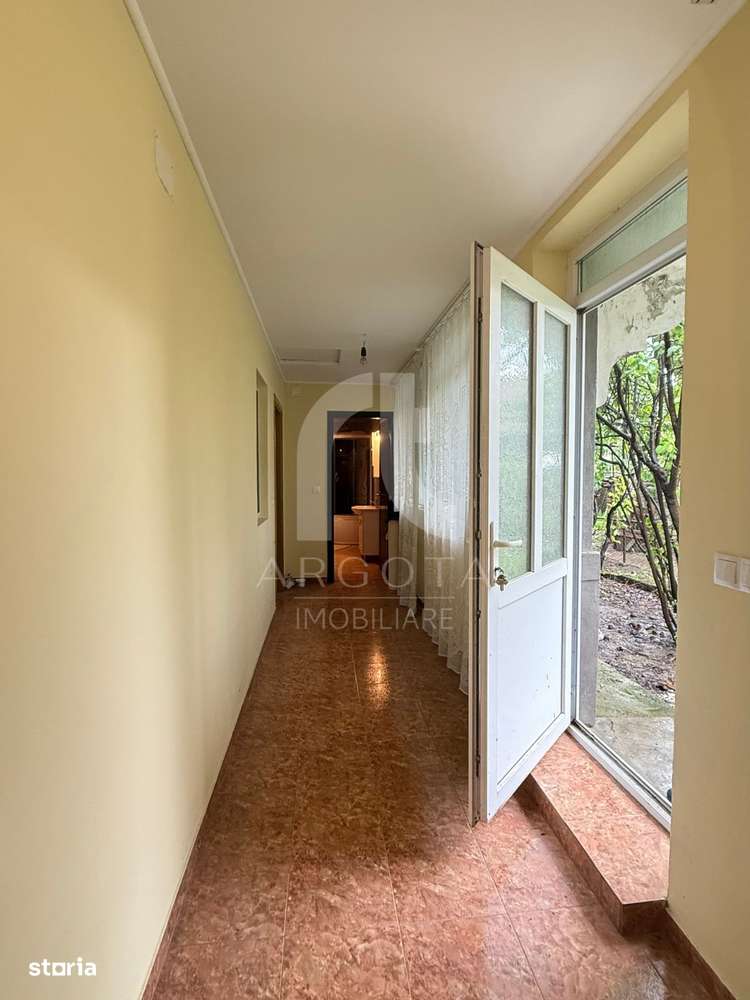 Casă  + teren 4.075mp | Comision 0% - Imagine principală: 4/16