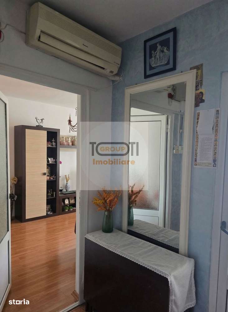 Apartament de vânzare zona TÂRGU CUCU (zonă centrală), cu 3 camere-5