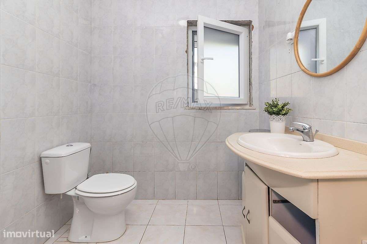 Moradia T2 para venda-10