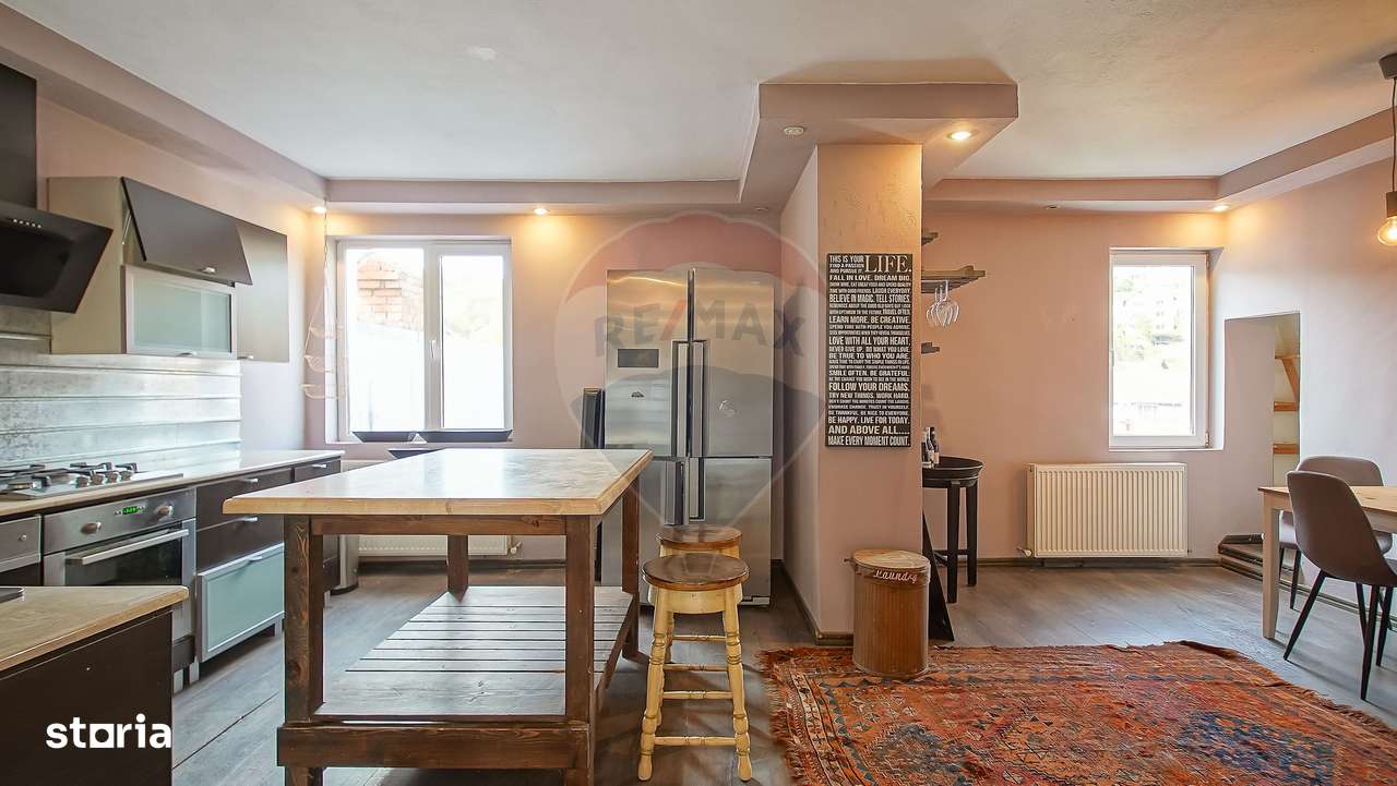 Apartament cu priveliște spre Tâmpa, Piața Unirii - Imagine principală: 2/20