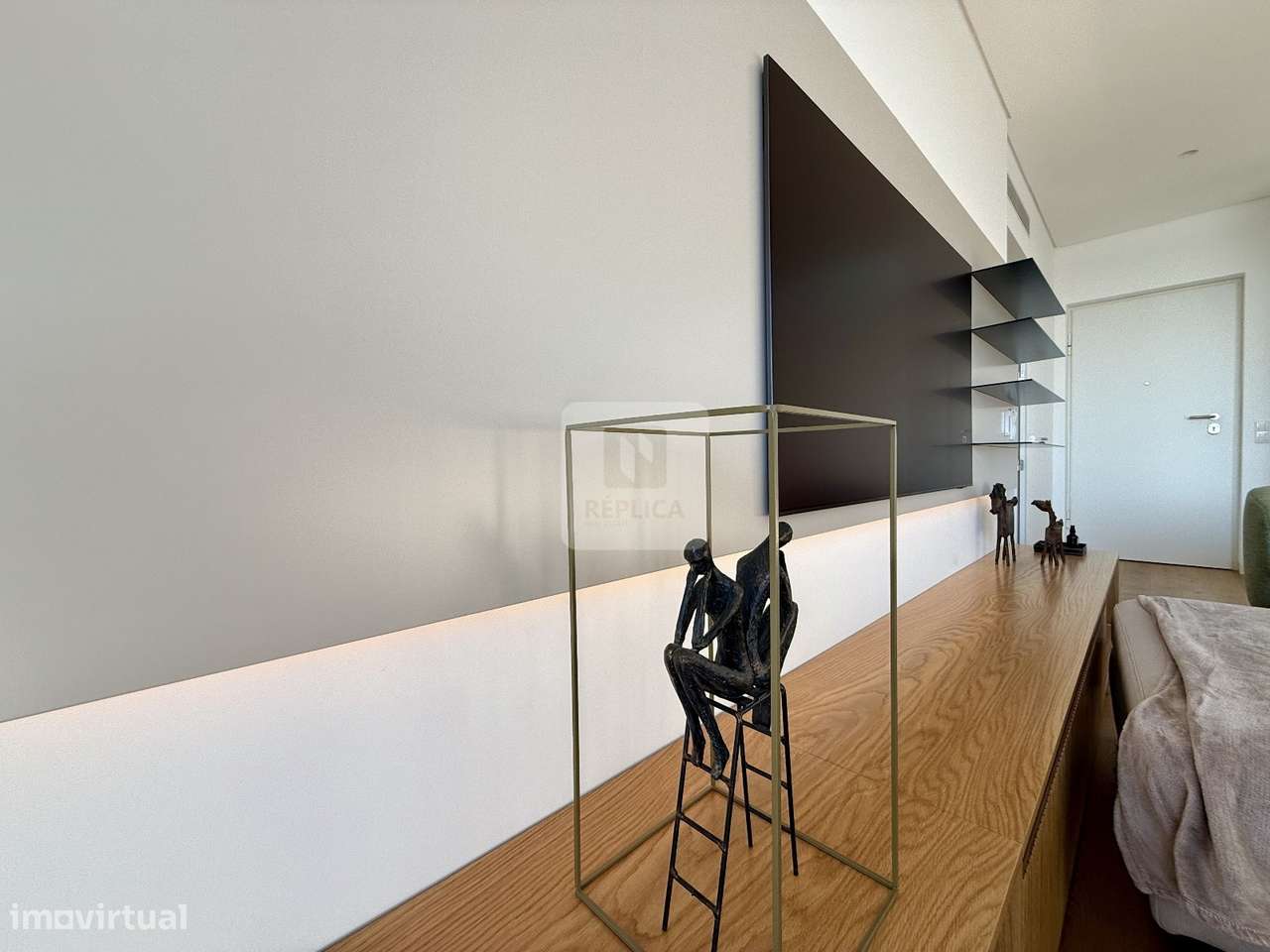 Apartamento T3  com varanda de 25 m² e garagem em Leça da Palmeira - Grande imagem: 5/28