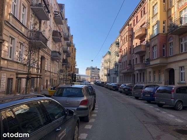 Sprzedam mieszkanie 3 pokojowe na Małeckiego-12