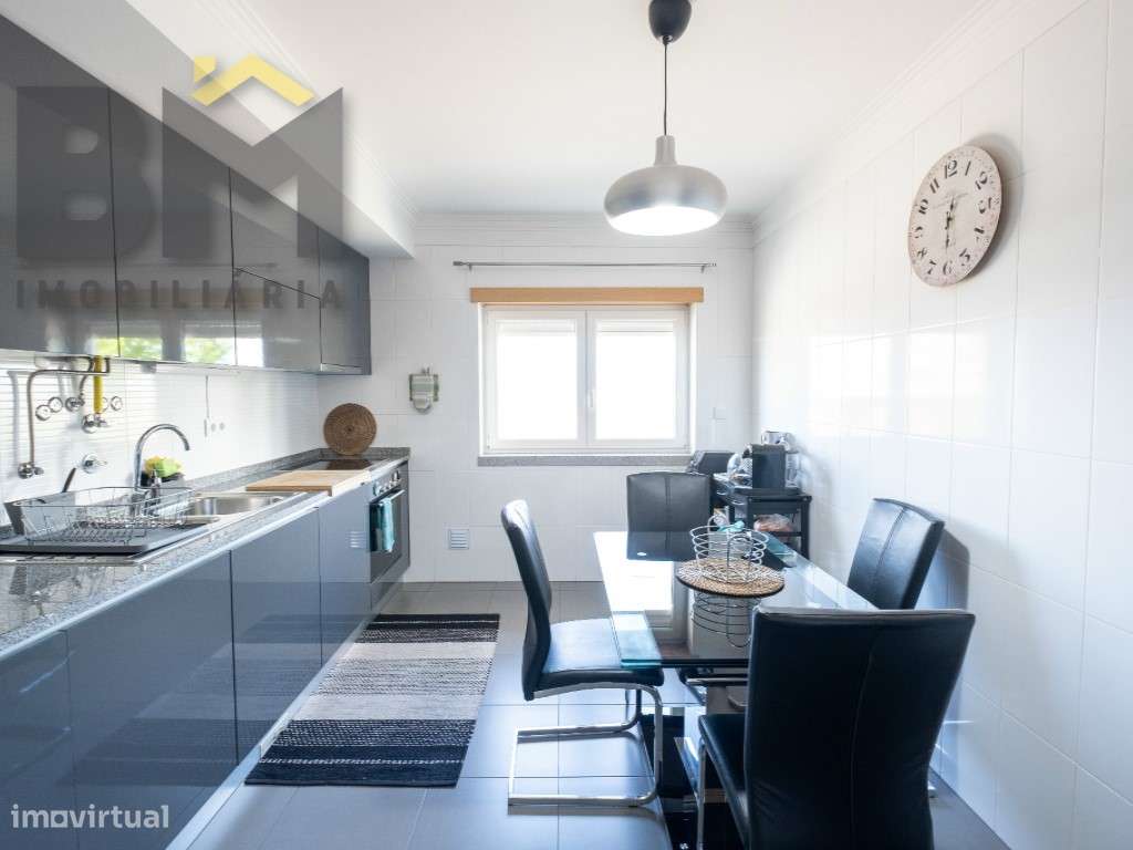 Apartamento T1 convertido em T2 com Tecnologia e Centralidade-8
