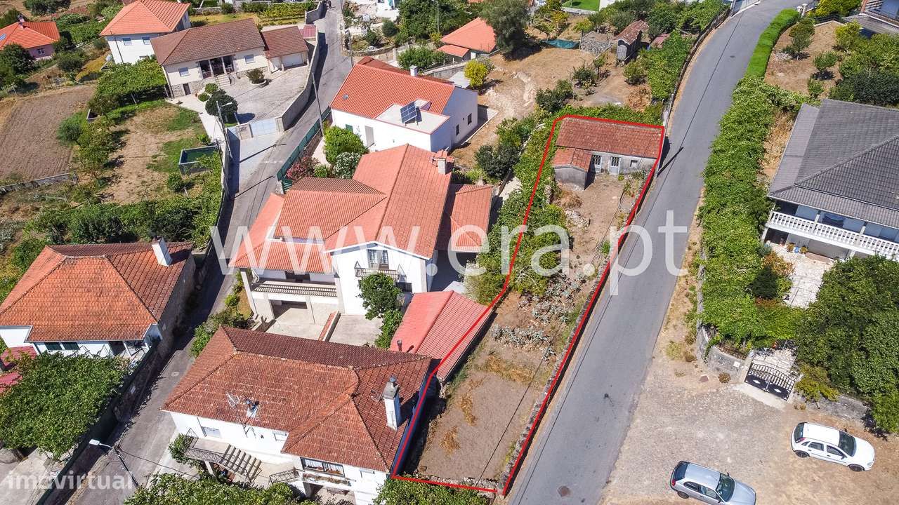 Moradia em Rubiães, Paredes de Coura - Grande imagem: 2/19