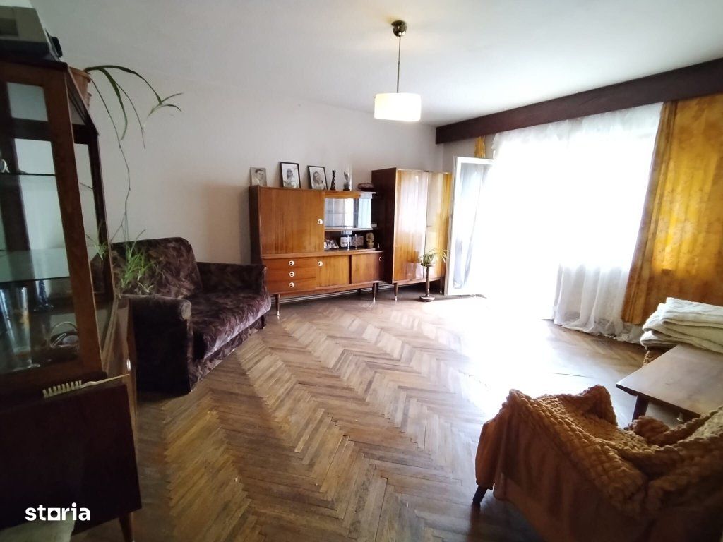 Apartament 3 camere, Transilvaniei!